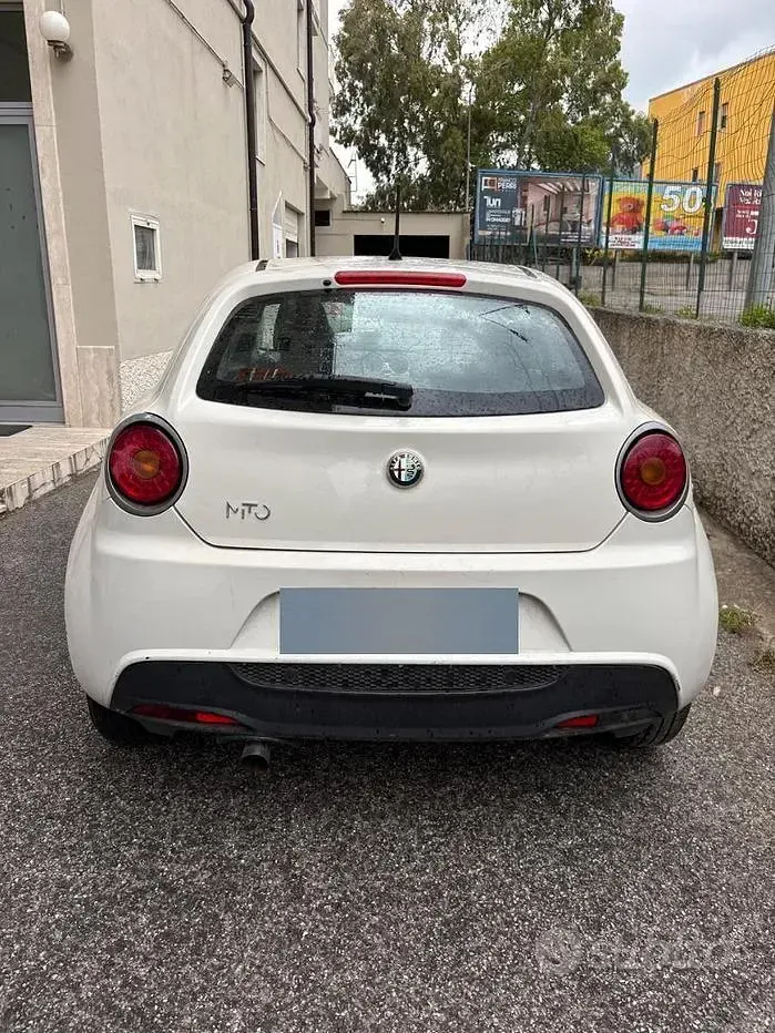 Usata Alfa Romeo MiTo 105 CV (77 kW) 2012 Bianco Utilitaria
