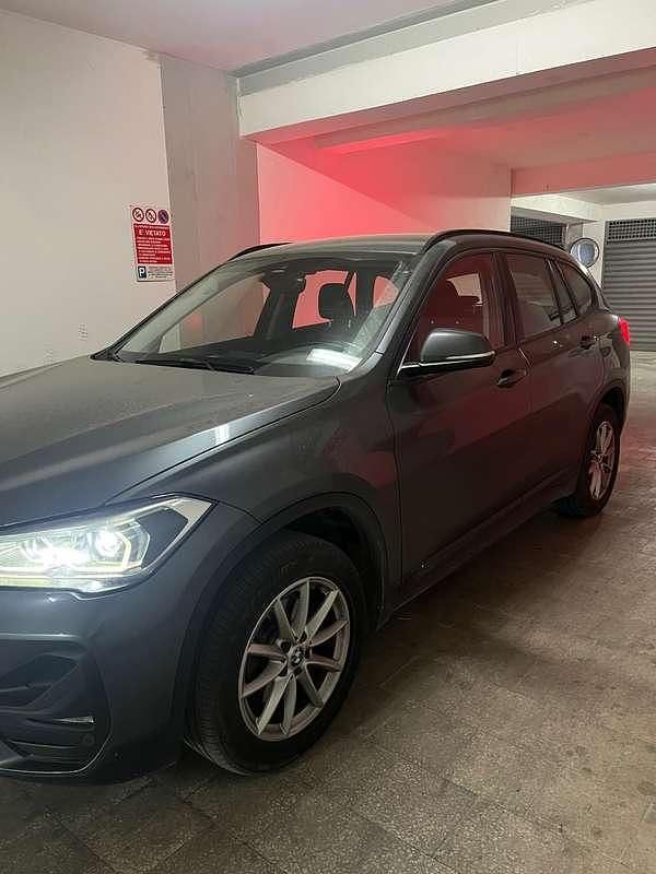 Usata BMW X1 150 CV (110 kW) 2020 Grigio SUV