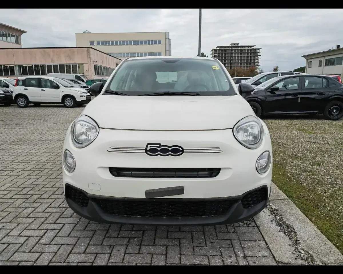 Usado Fiat 500 131 CV (96 kW) 2024 Blanco SUV