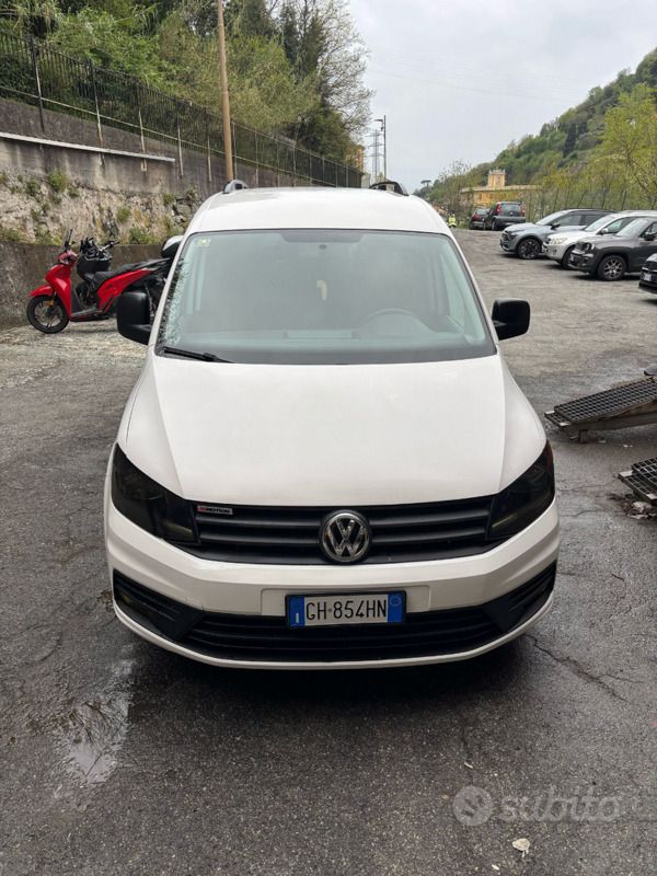 Usata VW Caddy 122 CV (89 kW) 2015 Bianco Monovolume