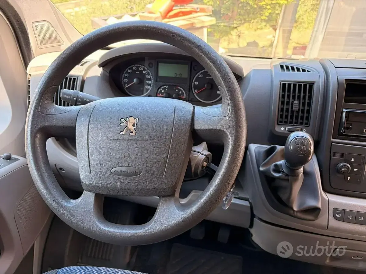 Usata Peugeot Boxer 2006 Grigio Furgone