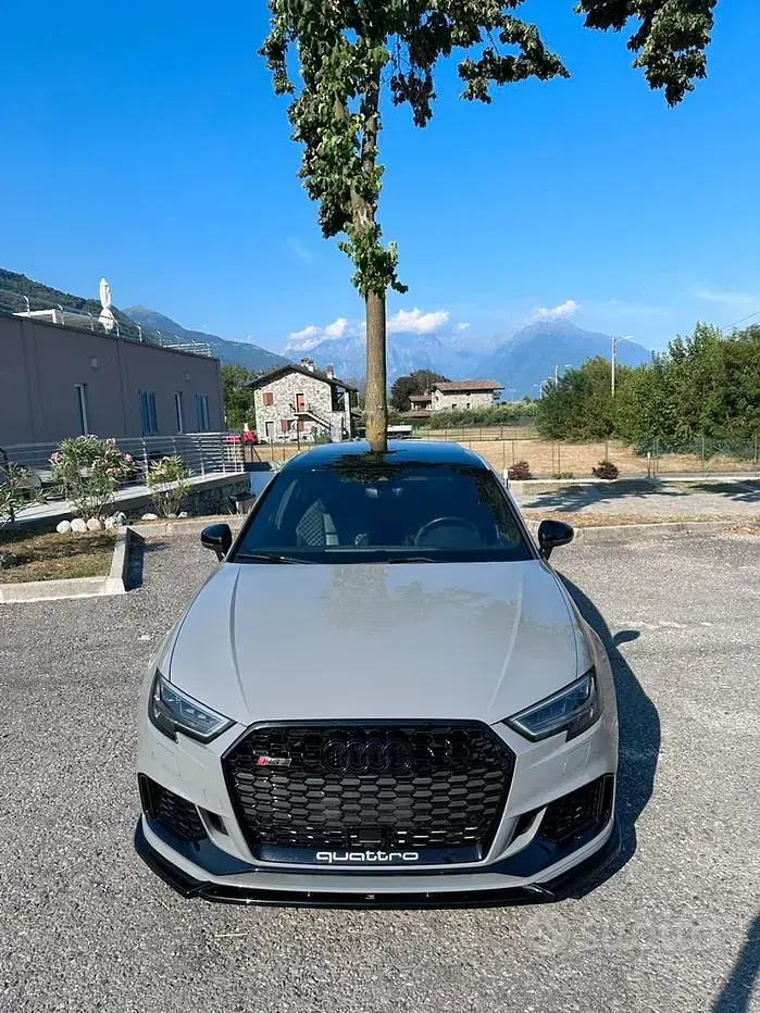 Usata Audi RS3 400 CV (294 kW) 2020 Grigio Berlina