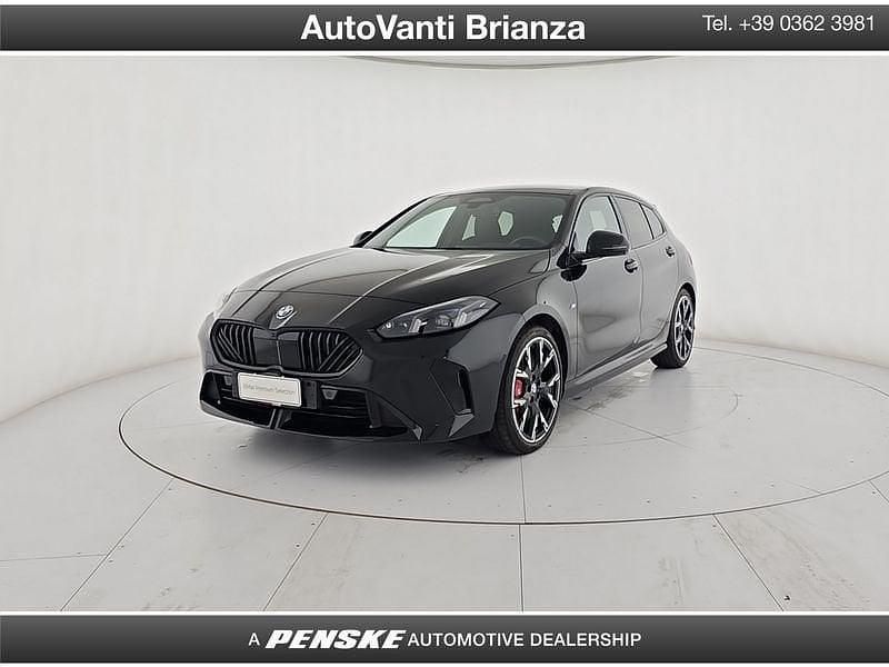 Nero Usata 2024 BMW 118 M Sport Due volumi | 34.900 € (Cara) - Immagine 1/3
