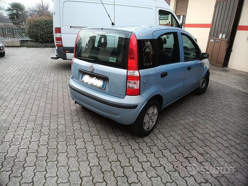 Usata Fiat Panda Active 54 CV (39 kW) 2008 Blu/azzurro Utilitaria