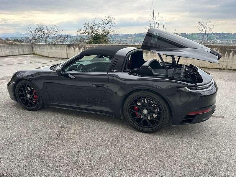 Usata Porsche 911 Targa 4S 450 CV (330 kW) 2023 Nero Cabrio