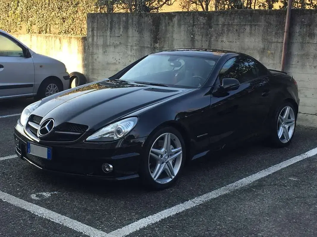 Usata Mercedes SLK200 AMG 184 CV (135 kW) 2009 Nero Cabrio
