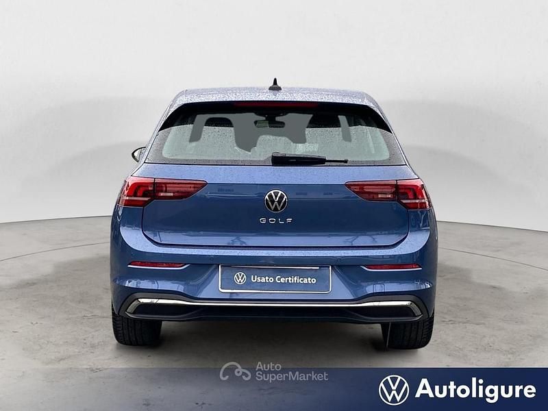 Gebraucht VW Golf VIII Style 150 PS (110 kW) 2025 Blau Limousine