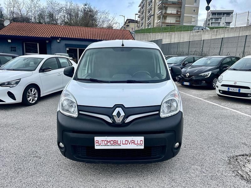 Usata Renault Kangoo 116 CV (85 kW) 2020 Bianco Monovolume