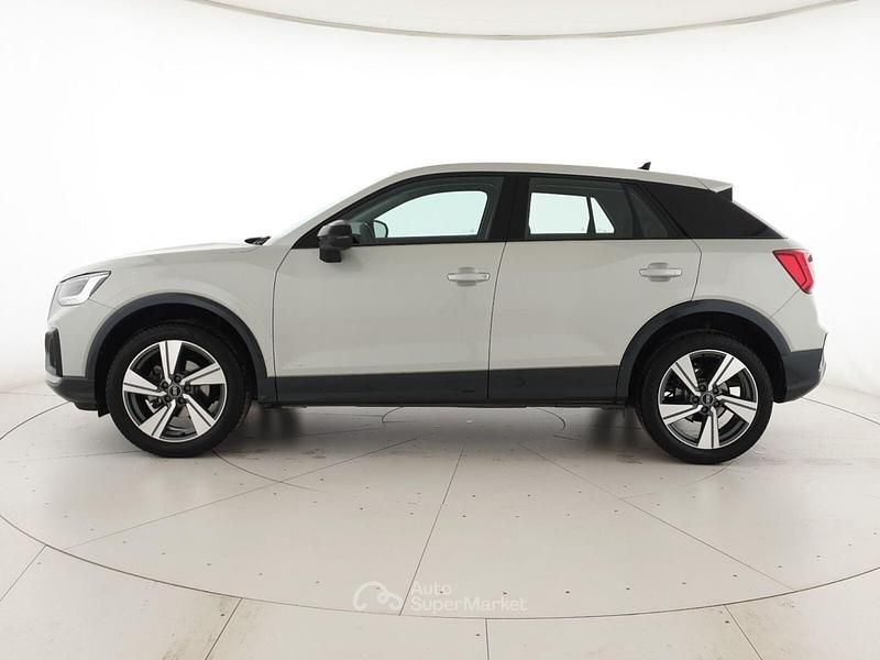 Usata Audi Q2 Advanced 116 CV (85 kW) 2025 Argento SUV