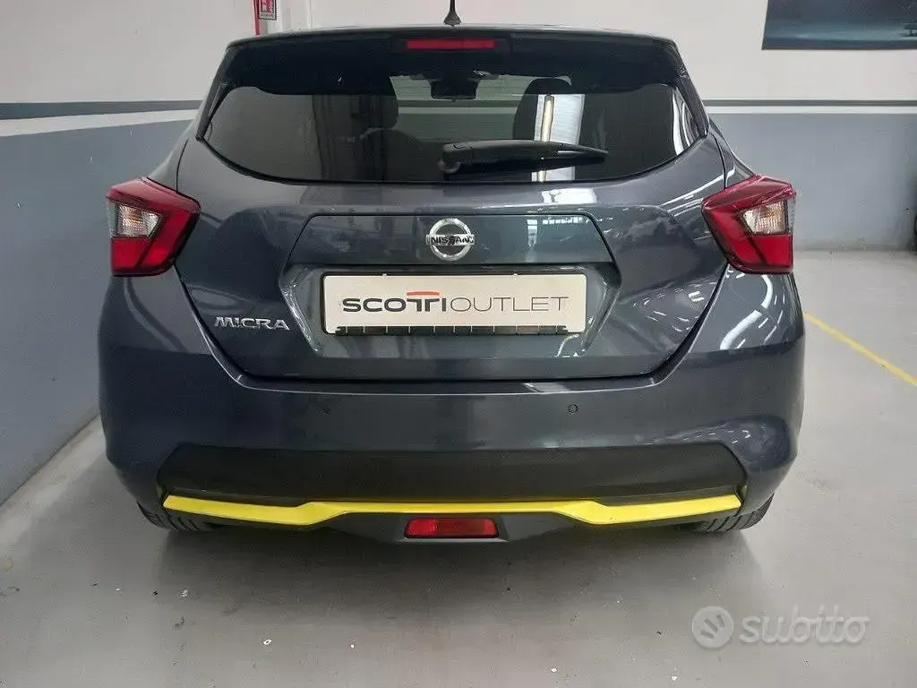Usata Nissan Micra 92 CV (67 kW) 2023 Grigio Utilitaria