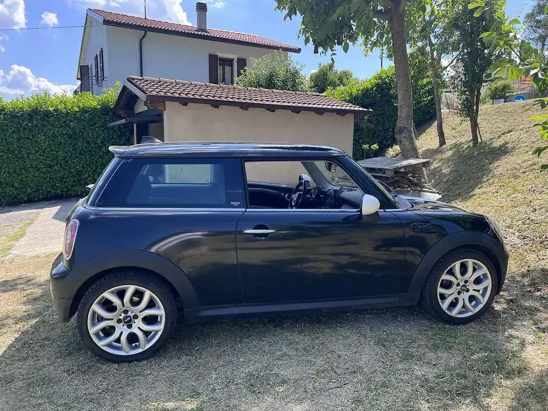 Usata Mini ONE 98 CV (72 kW) 2010 Utilitaria