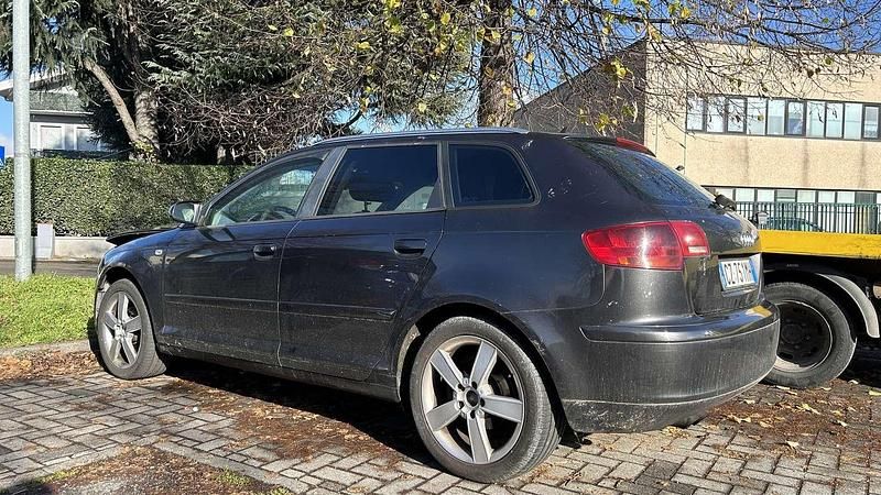 Usata Audi A3 Ambition 105 CV (77 kW) 2006 Utilitaria