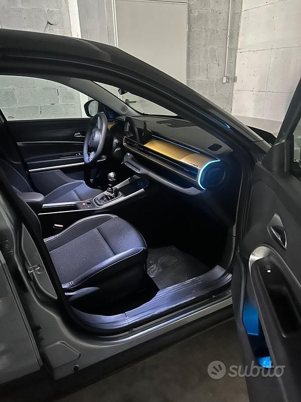 Usata Jeep Avenger Summit 101 CV (74 kW) 2023 Grigio SUV