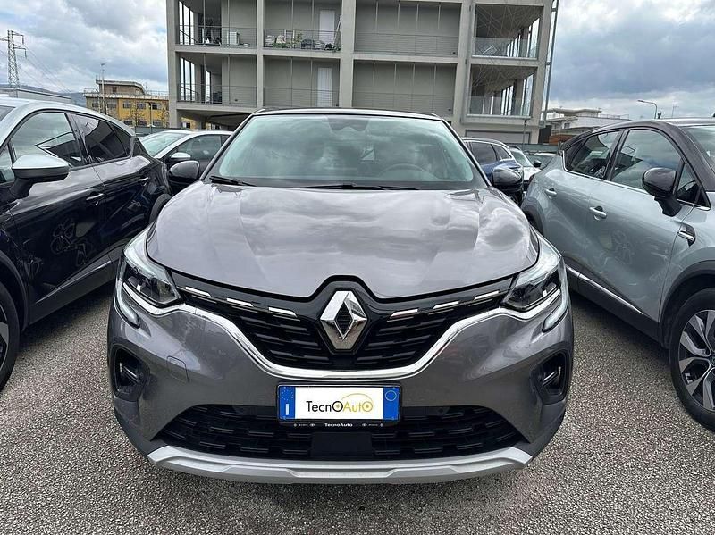 Usata Renault Captur 94 CV (69 kW) 2023 Be style milano SUV