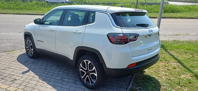 Nuova Jeep Compass Altitude 130 CV (95 kW) 2025 Bianco SUV