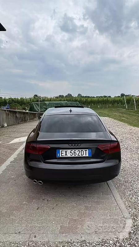Usata Audi A5 190 CV (139 kW) 2014 Nero Coupé
