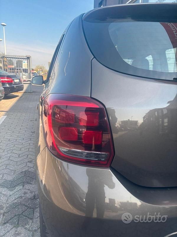 Usata Dacia Sandero Essentiel 65 CV (47 kW) 2019 Berlina