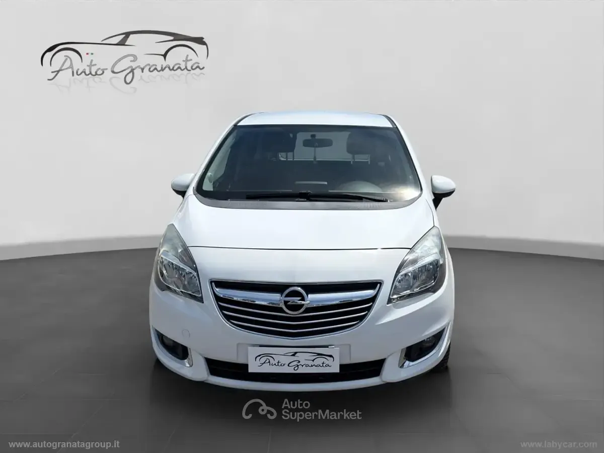 Begagnad Opel Meriva 120 HK (88 kW) 2014 Vit Minibuss
