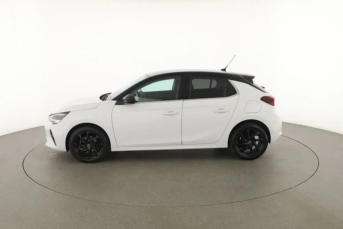 Używany Opel Corsa Elegance 75 KM (55 kW) 2020 Biały Hatchback