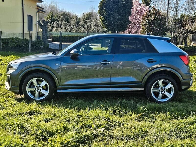 Usata Audi Q2 S-Line 150 CV (110 kW) 2021 Grigio SUV