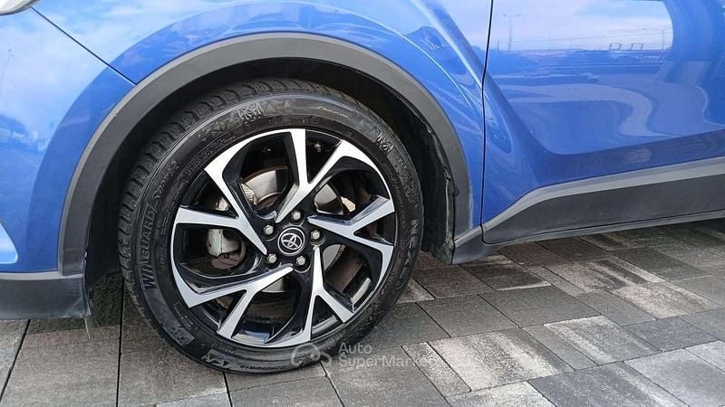 Usata Toyota C-HR Style 98 CV (72 kW) 2019 Blu/azzurro SUV