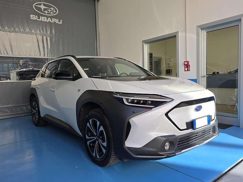 Usata Subaru Solterra 160 kW (218 CV) 2022 Bianco SUV