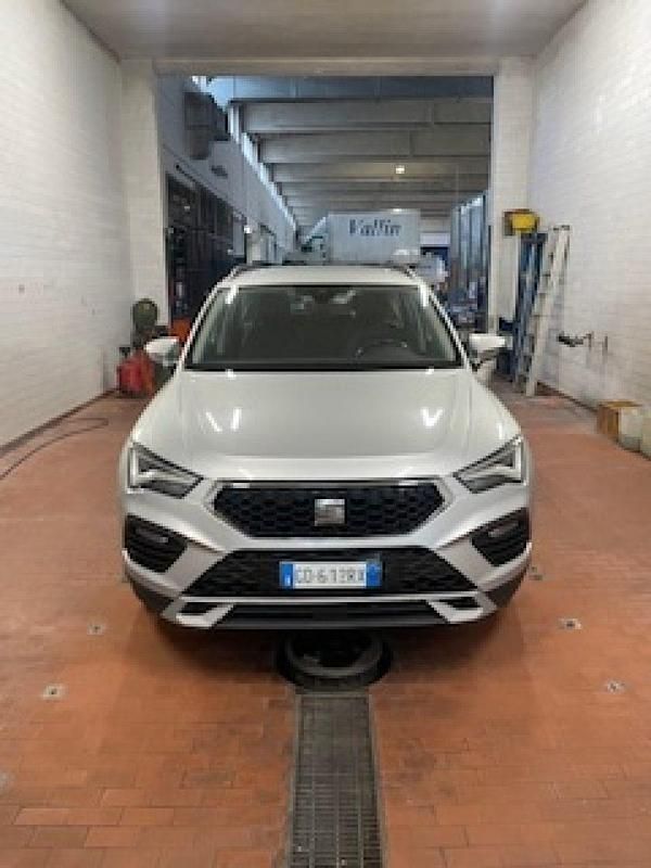 Usata Seat Ateca Business 150 CV (110 kW) 2021 Argento SUV