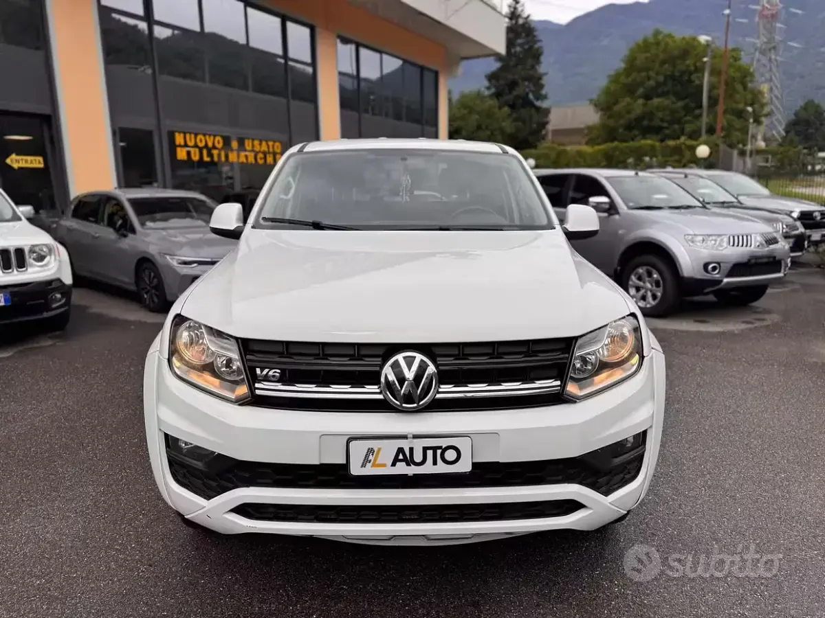 Usata VW Amarok Comfortline 204 CV (150 kW) 2017 Bianco Pick-up