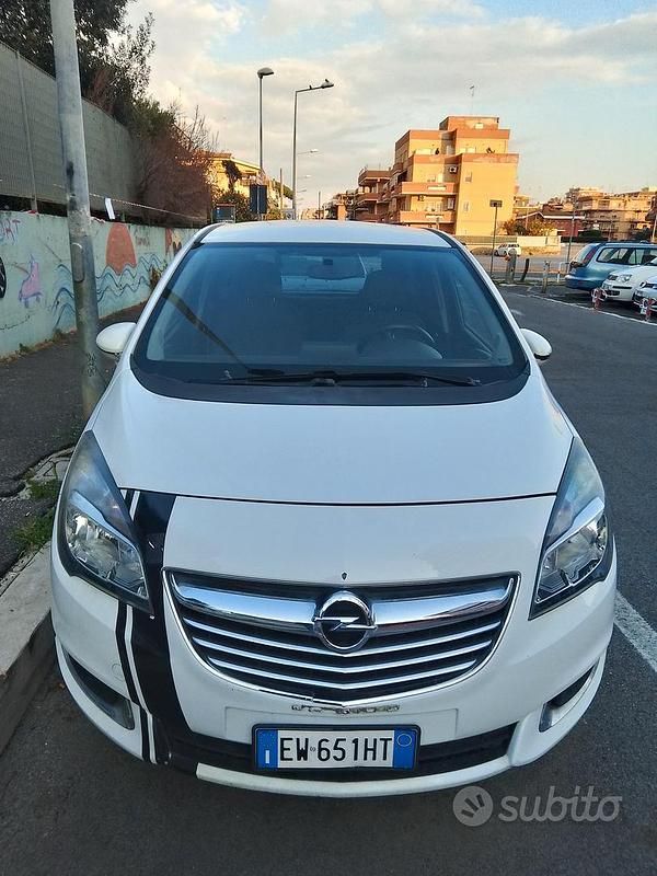 Usata Opel Meriva 120 CV (88 kW) 2014 Bianco Monovolume