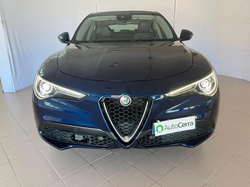 Usata Alfa Romeo Stelvio Super 210 CV (154 kW) 2018 Blu SUV