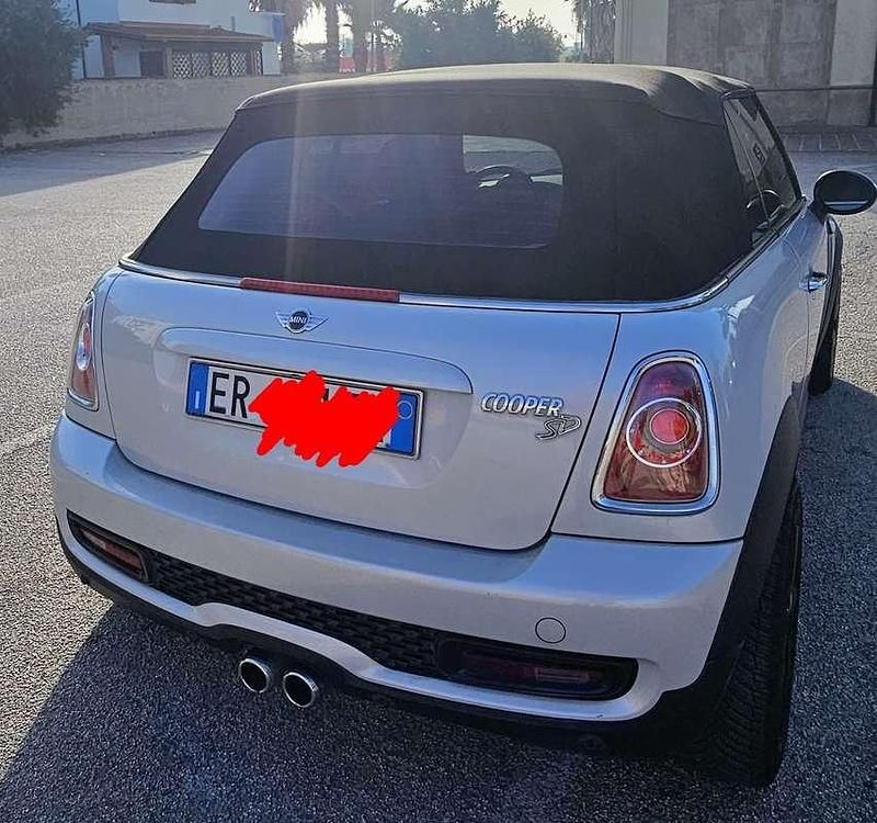 Usata Mini Cooper SD Cabriolet 170 CV (125 kW) 2016 Cabrio