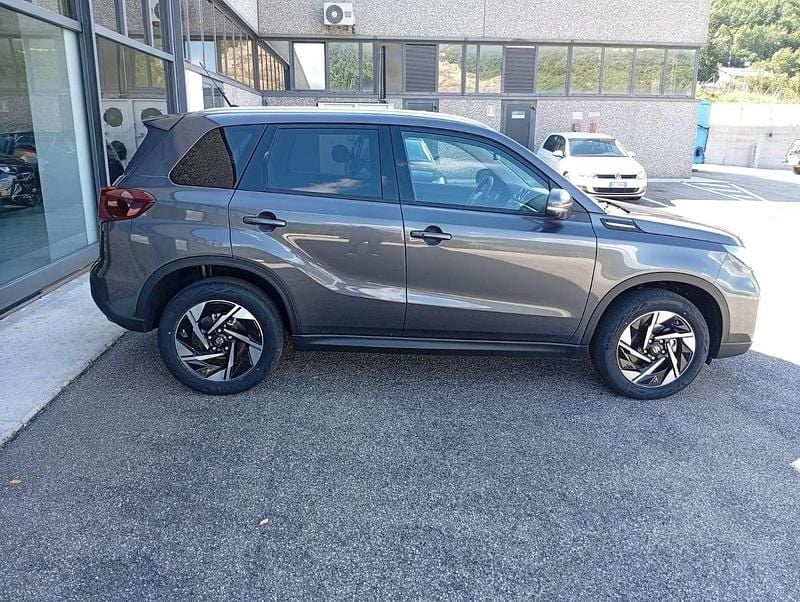 Nuova Suzuki Vitara Cool 110 CV (80 kW) 2025 Bianco SUV