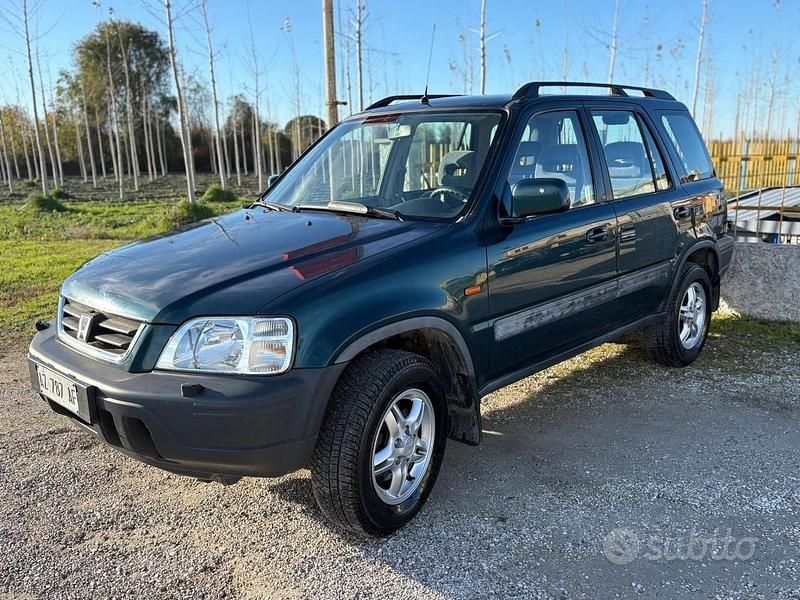 Verde Usata 1998 Honda CR-V SUV | 2200 € (Buon prezzo) - Immagine 1/4