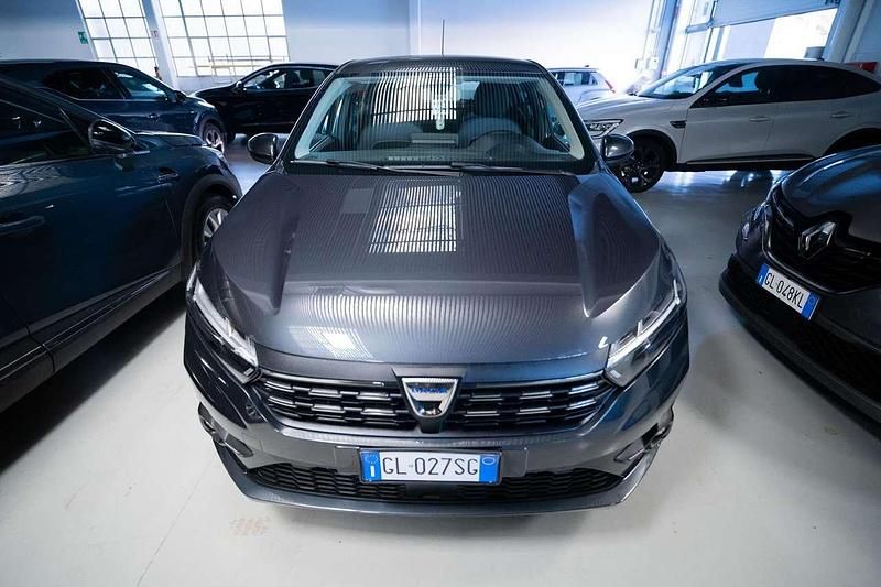 Usata Dacia Sandero Comfort 101 CV (74 kW) 2022 Grigio Berlina