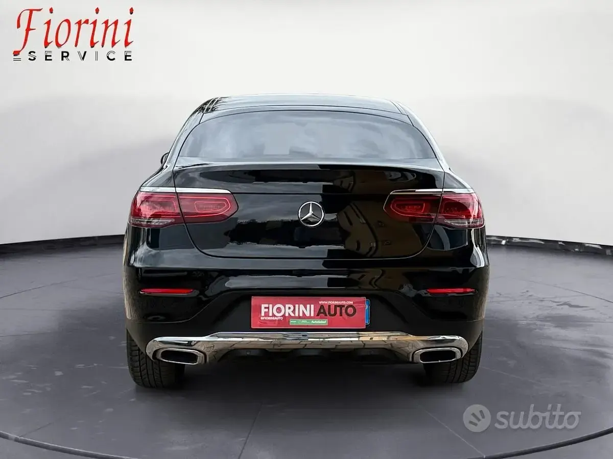 Usata Mercedes GLC200 Premium 163 CV (119 kW) 2022 Nero SUV