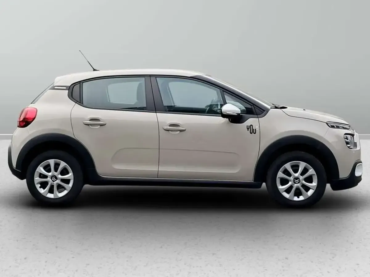 Usata Citroën C3 PureTech 83 CV (61 kW) 2024 Beige Berlina