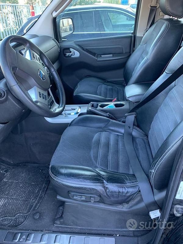 Używany Nissan Navara 190 KM (139 kW) 2014 Pickup