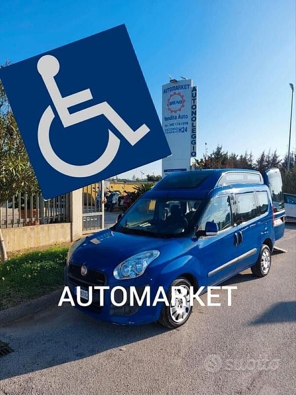 Blu Usata 2012 Fiat Doblò Monovolume | 11.000 € - Immagine 1/4