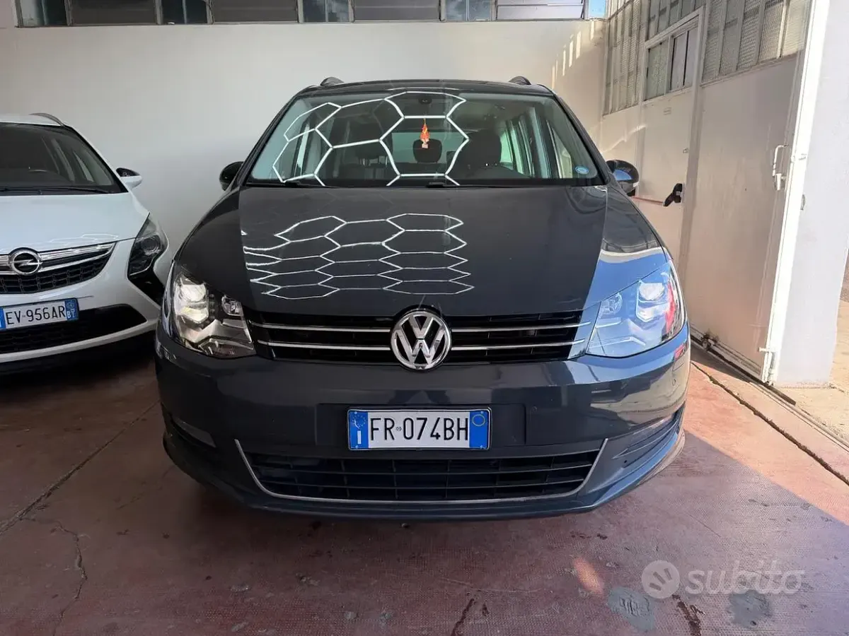 Usata VW Sharan Highline 140 CV (102 kW) 2013 Grigio Monovolume