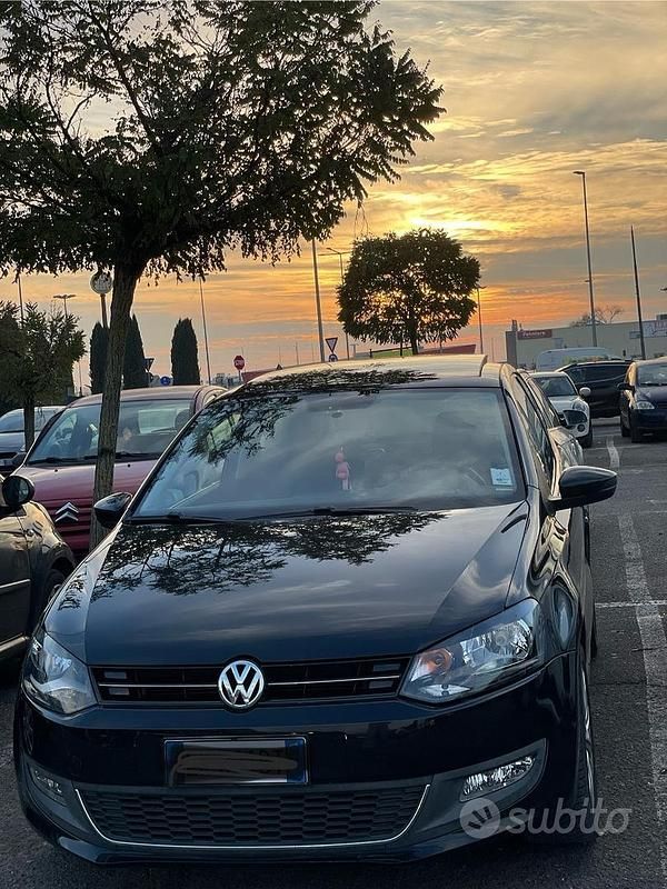 Usata VW Polo 95 CV (69 kW) 2011 Nero Utilitaria