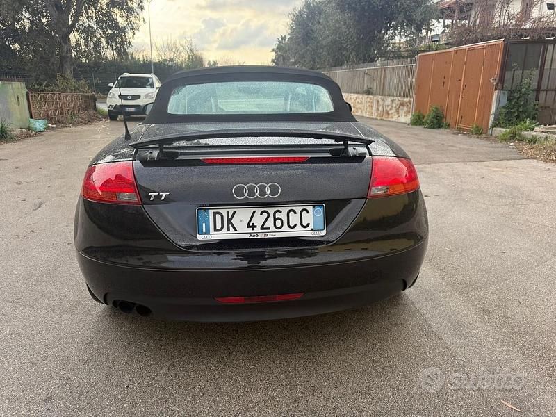 Usata Audi TT Roadster Advanced Plus 200 CV (147 kW) 2007 Nero Cabrio