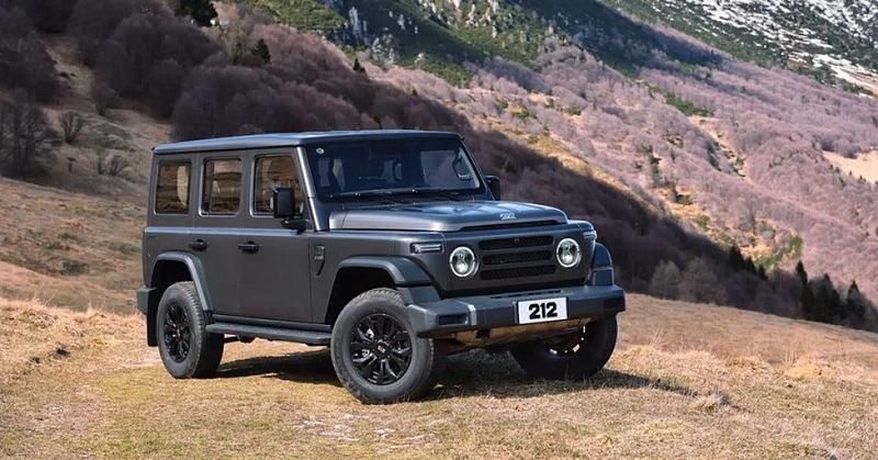 Nuova EMC 212 216 CV (158 kW) 2026 Absolute red SUV