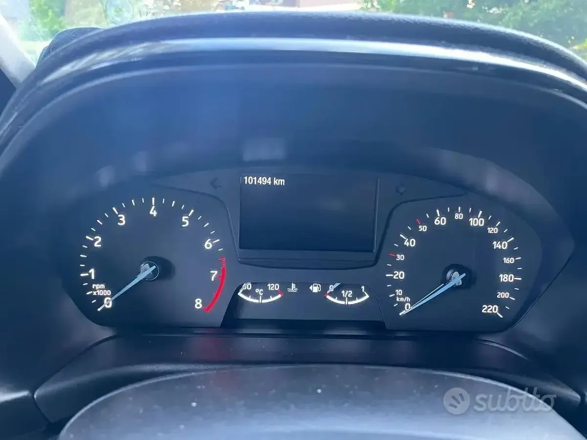 Usata Ford Fiesta Titanium 86 CV (63 kW) 2019 Blu/azzurro Utilitaria