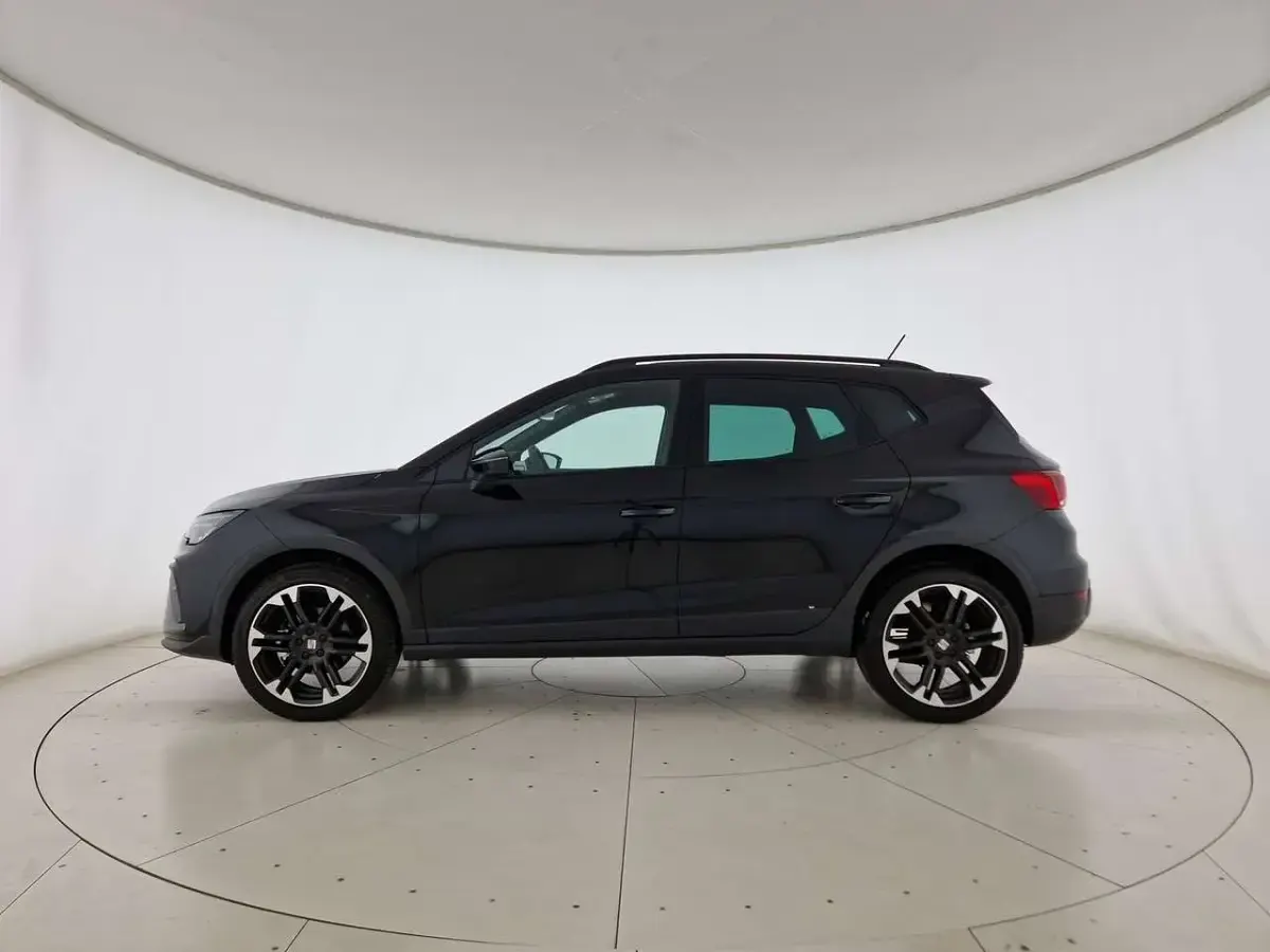 Nuova Seat Arona Black Edition 116 CV (85 kW) 2026 Nero midnight SUV