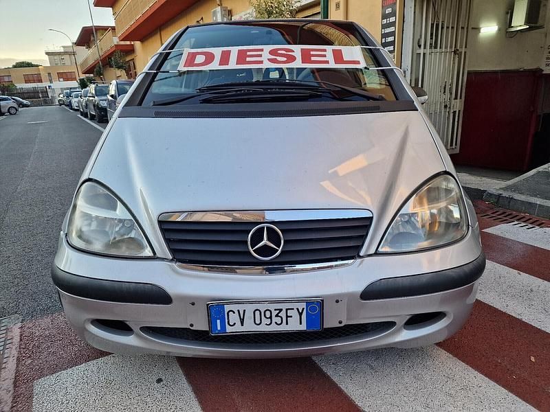 Grigio Usata 2003 Mercedes A170 Avantgarde Monovolume | 850 € (Super prezzo) - Immagine 1/4