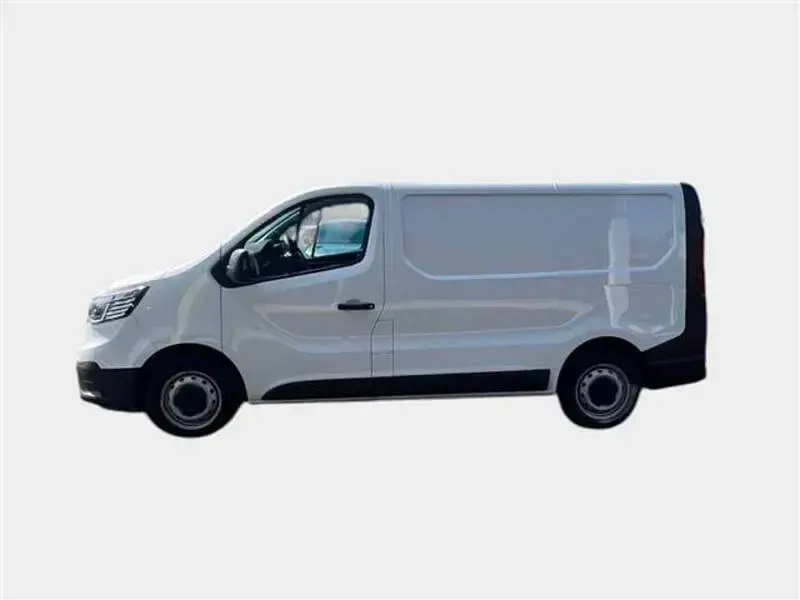 Usata Renault Trafic 110 CV (80 kW) 2022 Bianco Monovolume