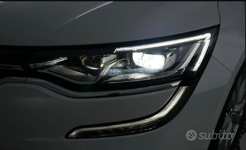 Usata Renault Talisman 160 CV (117 kW) 2018 Bianco Station wagon