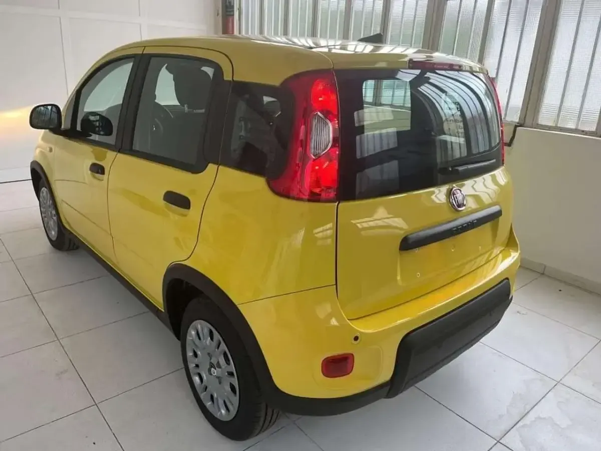 Nuova Fiat Panda Pop 65 CV (47 kW) 2026 Giallo Utilitaria