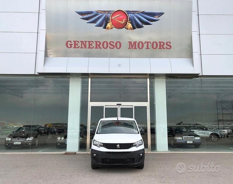Usata Peugeot Partner 100 CV (73 kW) 2018 Bianco Monovolume