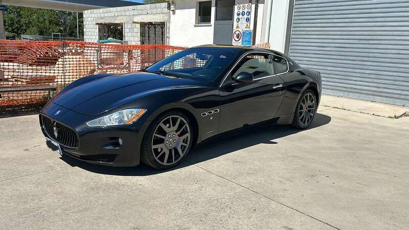 Usata 2008 Maserati Granturismo Coupé | 42.000 € (Buon prezzo) - Immagine 1/4